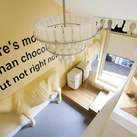 Fabrica Do Chocolate Hotel 4*